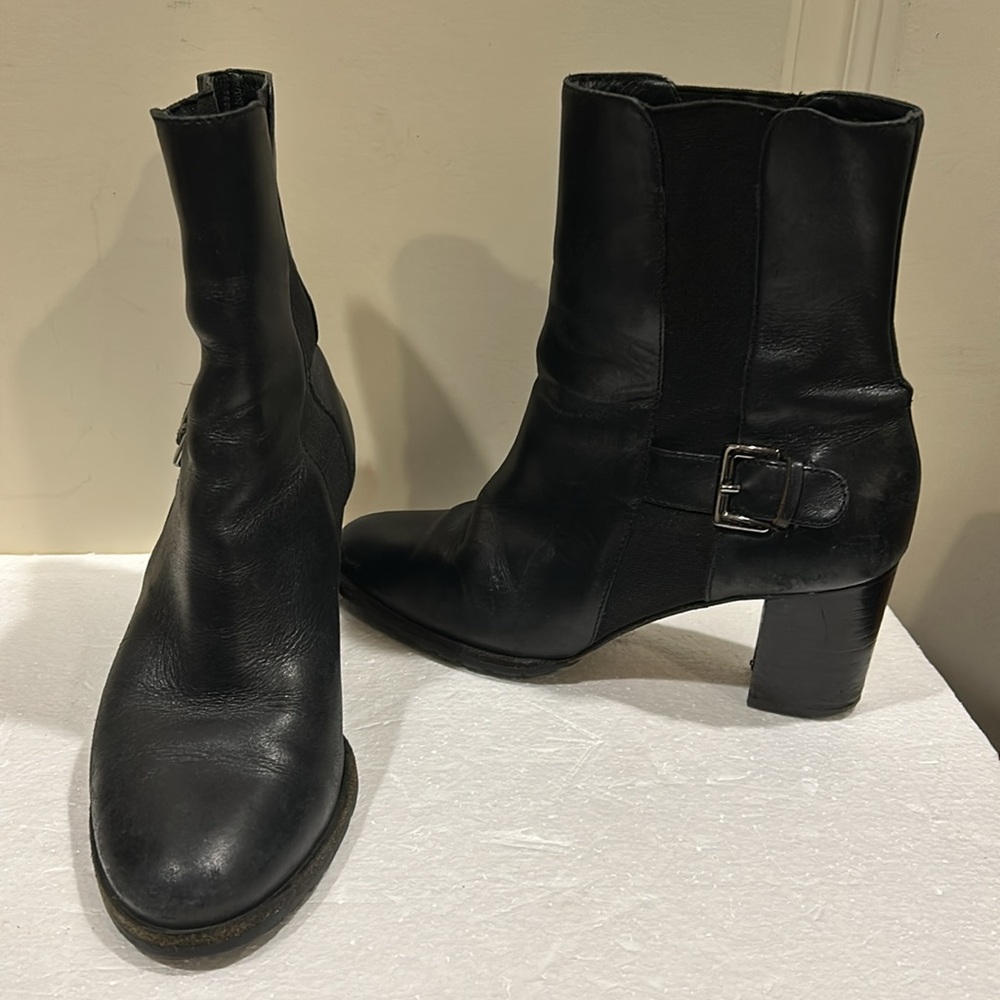 Cole Haan Leather/elastic slip on side buckle Booties Boots Block Heel size 6